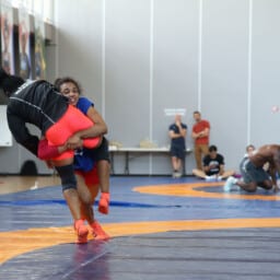 Lutteurs olympiques en préparation aux Jeux Olympiques de Paris 2024 à l'Artenium à Ceyrat